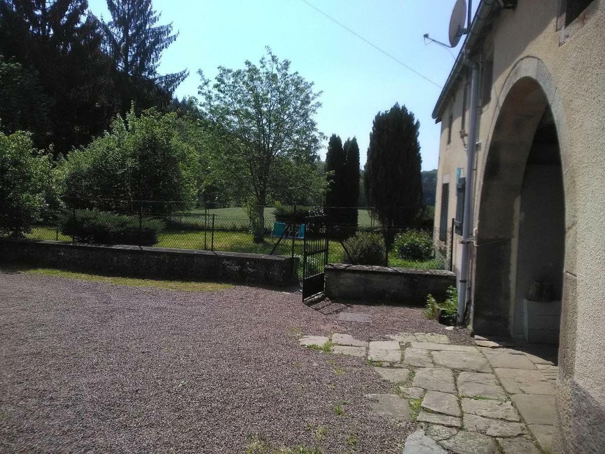 Вилла Ferme De La Grange Du Bas Saint-Bresson Экстерьер фото